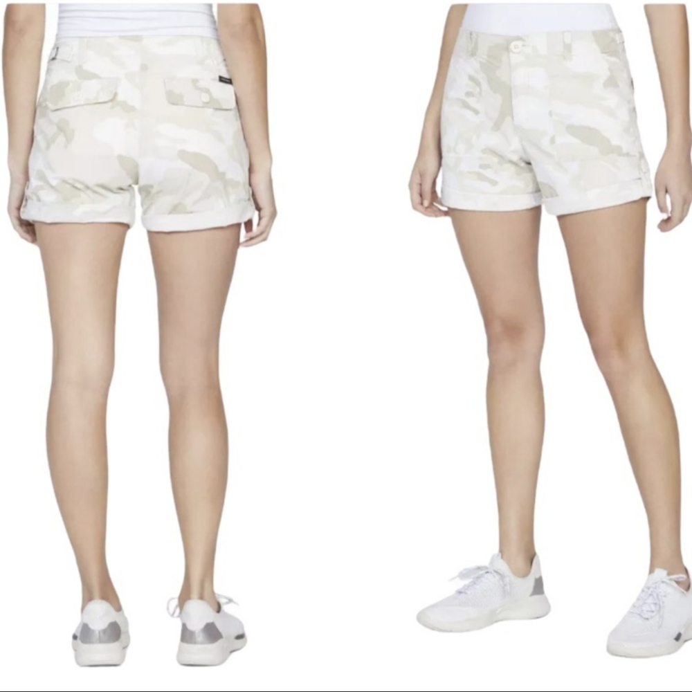 Sanctuary Y2K  Camo Cargo Shorts. Sz. 29